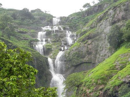 waterfall of Bhandardara hill station