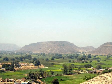 Kamadgiri hill station