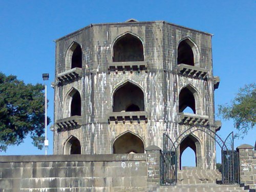 Salabat Khan’s Tomb