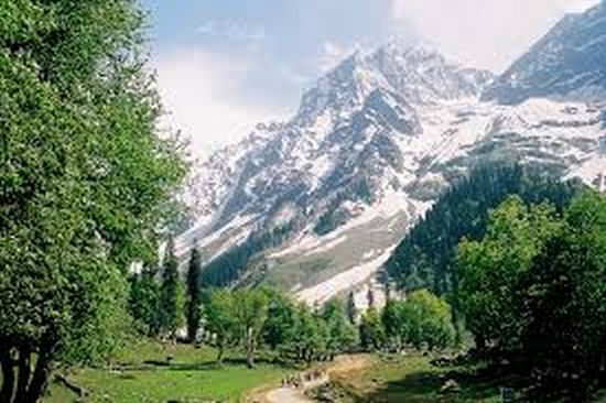 Sonamarg the beautiful cold hilly station of norther India